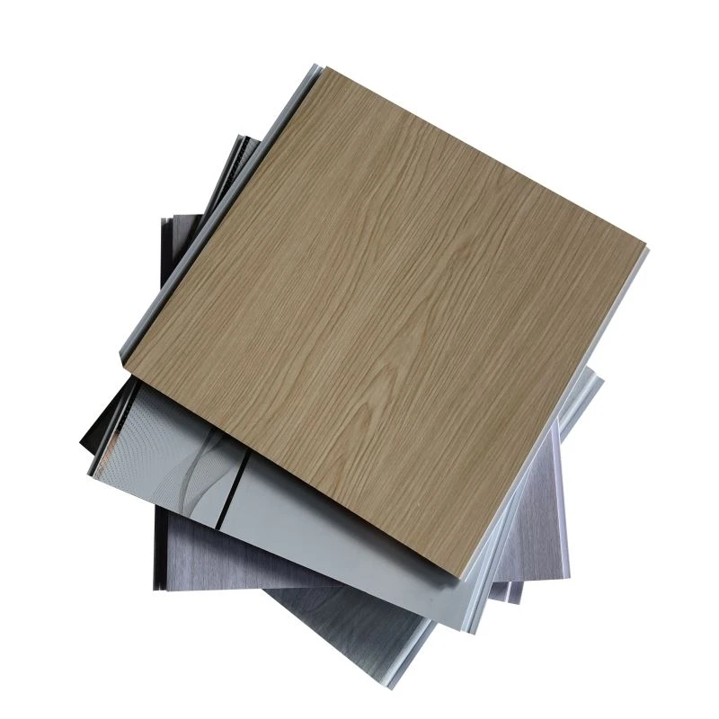 PVC -tong en groefplafond