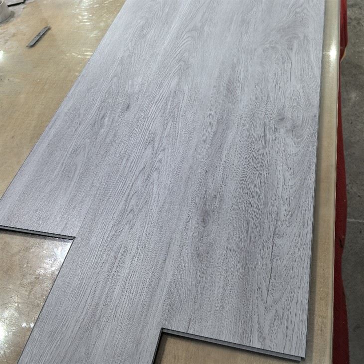 SPC vinylvloeren